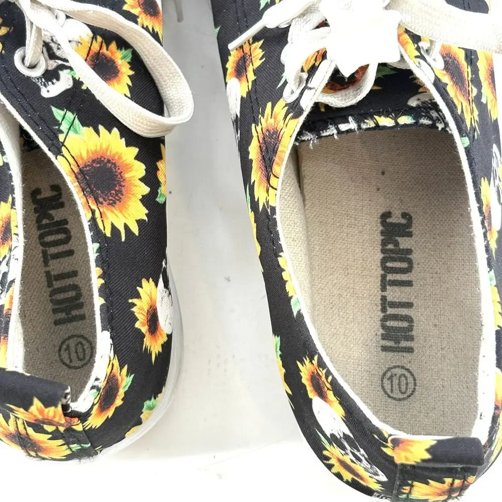Hot Topic Sunflower Skull Sneakers 10 Black Yellow Whimsy Fairy Goth Grunge